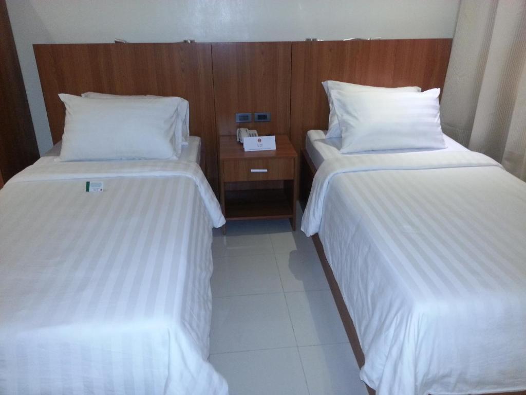 Parkway Hotel Surigao Exterior foto